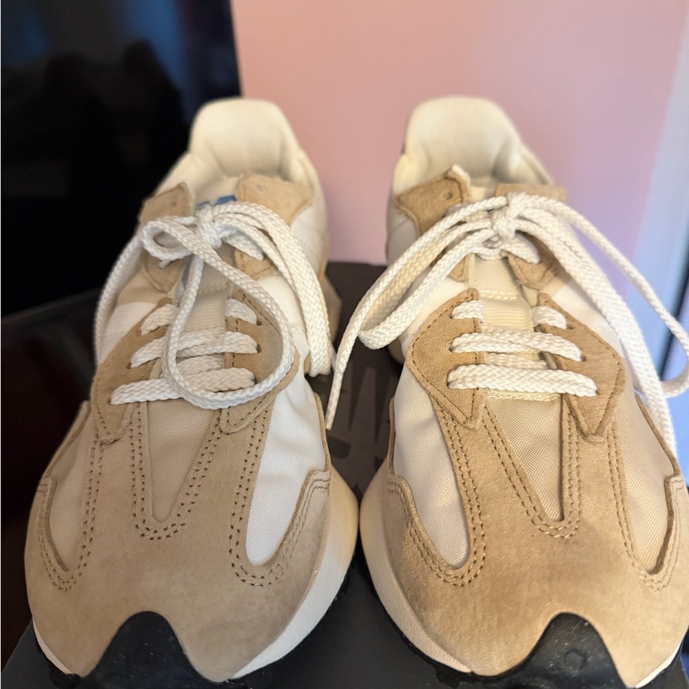 New Balance 327 - Neutral Beige & White Suede Sneakers - Picture 6 of 7